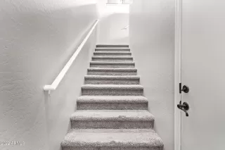 Photo #3: 6486642 Listing