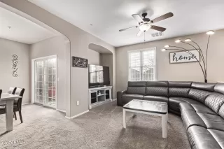 Photo #4: 6486642 Listing