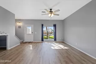 Photo #3: 6486693 Listing