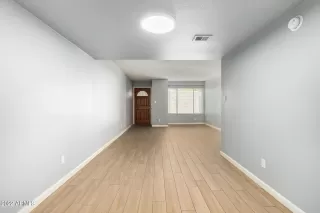 Photo #6: 6486961 Listing