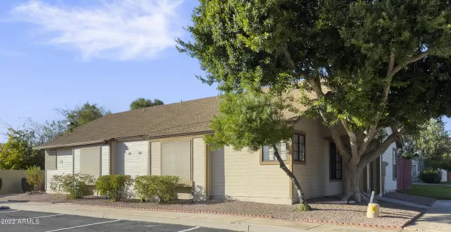 MLS: 6486989 Condo For Sale