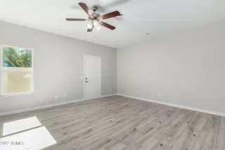 Photo #5: 6487160 Listing