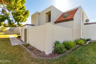 Photo #2: 6487671 Listing