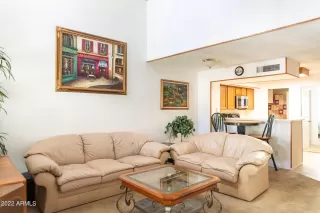 Photo #3: 6487829 Listing