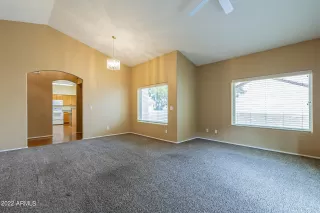 Photo #5: 6488064 Listing