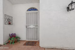 Photo #3: 6488091 Listing 