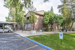 Photo #4: 6488271 Listing 