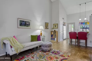 Photo #3: 6488330 Listing