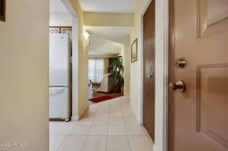 Photo #4: 6488335 Listing