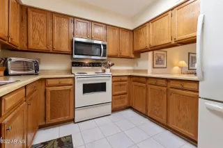 Photo #6: 6488335 Listing