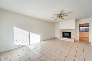 Photo #4: 6488351 Listing