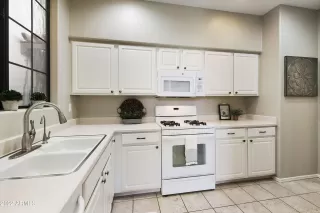 Photo #2: 6488363 Listing 