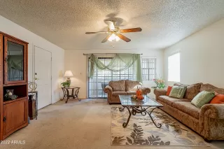 Photo #3: 6488553 Listing 