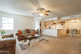 Photo #5: 6488553 Listing 