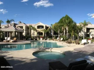 Photo #2: 6489627 Listing