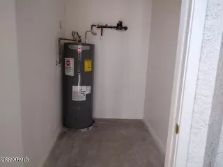 Photo #6: 6489627 Listing