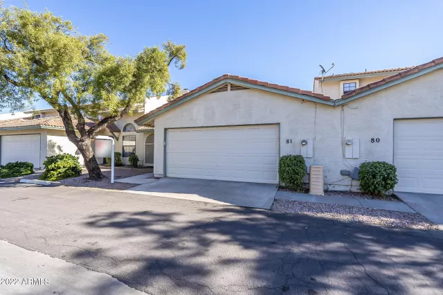 MLS: 6489713 Condo For Sale