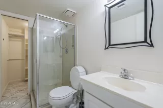 Photo #6: 6489713 Listing