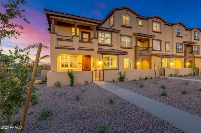 MLS: 6489759 Condo For Sale