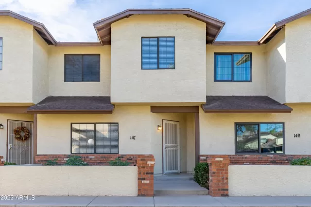 MLS: 6489823 Condo For Sale