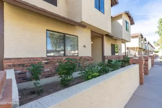 Photo #2: 6489823 Listing