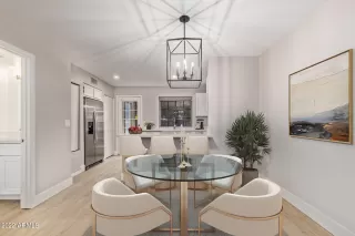 Photo #2: 6490016 Listing 