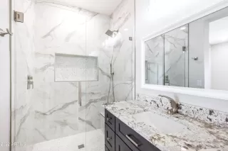 Photo #5: 6490021 Listing 