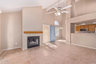 Photo #6: 6490045 Listing