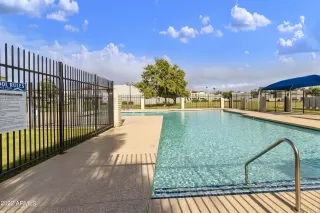 Photo #3: 6490494 Listing 