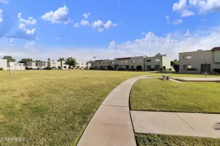 Photo #5: 6490494 Listing 