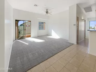 Photo #5: 6490542 Listing