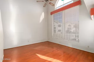 Photo #2: 6490586 Listing