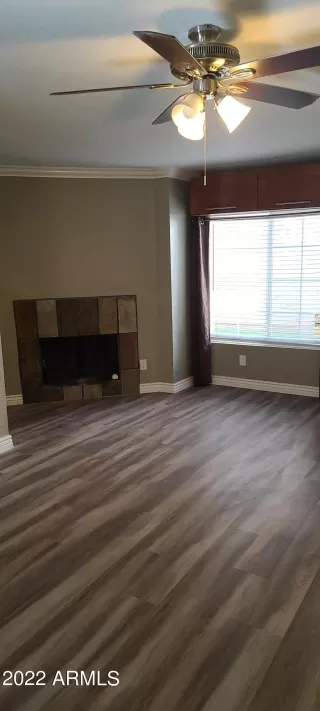 Photo #5: 6490618 Listing 