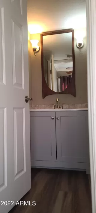 Photo #6: 6490618 Listing 