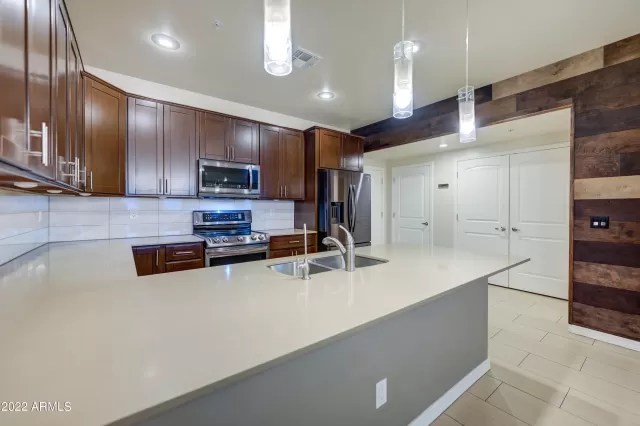 MLS: 6490869 Condo For Sale