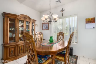 Photo #6: 6491448 Listing 