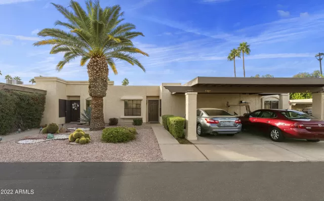 MLS: 6491533 Condo For Sale