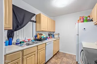 Photo #3: 6491655 Listing 