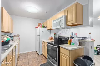 Photo #4: 6491655 Listing 