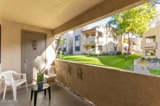 Photo #3: 6491961 Listing