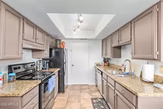 Photo #6: 6492082 Listing