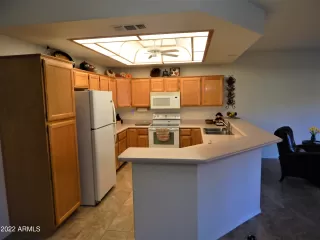 Photo #6: 6492459 Listing