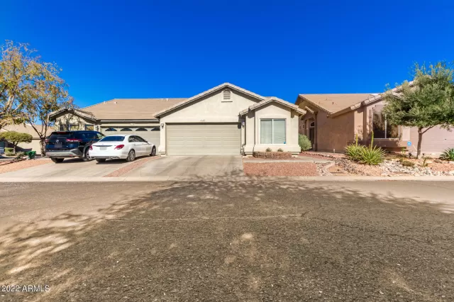 MLS: 6492524 Condo For Sale