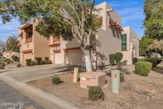 Photo #3: 6492597 Listing