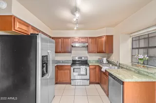 Photo #3: 6492598 Listing