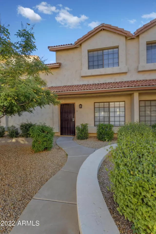 MLS: 6492780 Condo For Sale