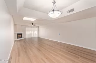 Photo #3: 6492927 Listing