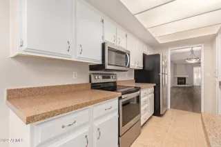 Photo #6: 6492927 Listing