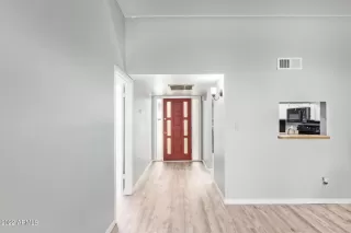 Photo #6: 6493223 Listing