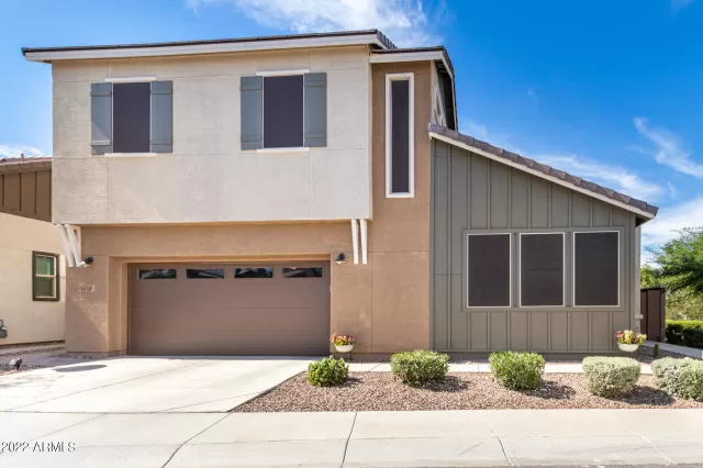 MLS: 6493237 Condo For Sale